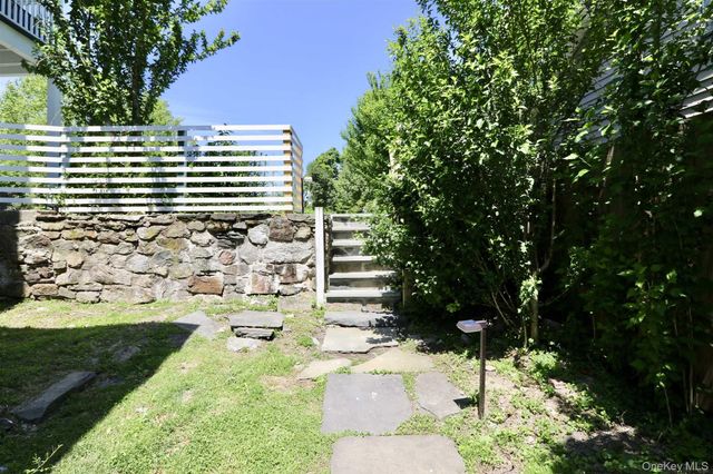84 E Main Street, Beacon, NY 12508