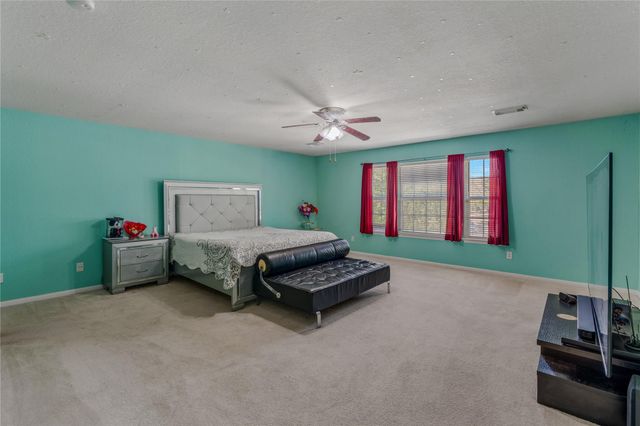 5603 Turner Oaks, Houston, TX 77085