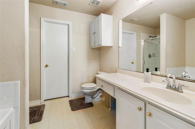 5603 Turner Oaks, Houston, TX 77085