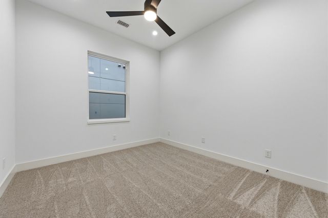 815 Bayonne Street, Dallas, TX 75212