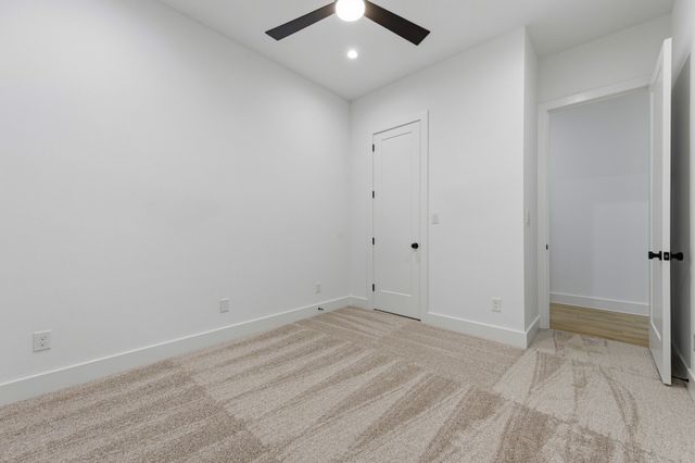 815 Bayonne Street, Dallas, TX 75212