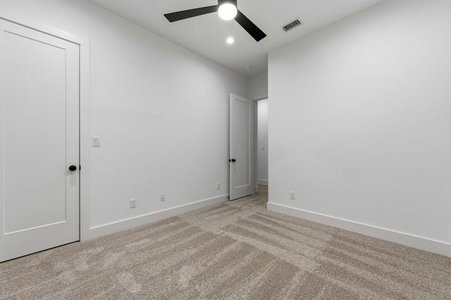 815 Bayonne Street, Dallas, TX 75212