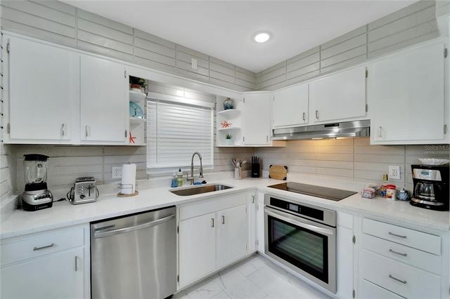 4753 48TH AVENUE N, St Petersburg, FL 33714