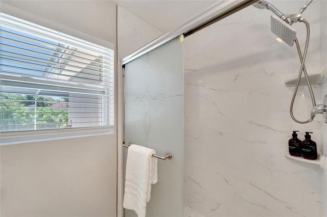 4753 48TH AVENUE N, St Petersburg, FL 33714