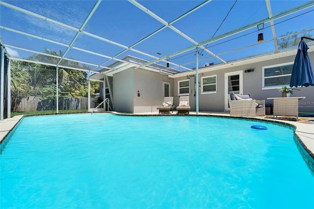 4753 48TH AVENUE N, St Petersburg, FL 33714