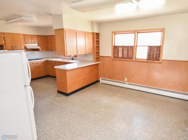 807 Pleasant Drive, Ada, MN 56510