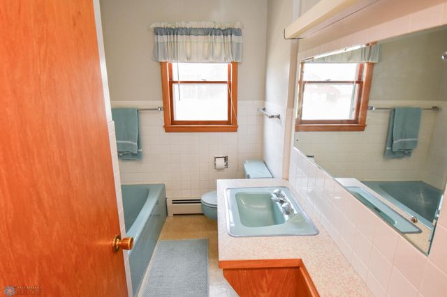 807 Pleasant Drive, Ada, MN 56510