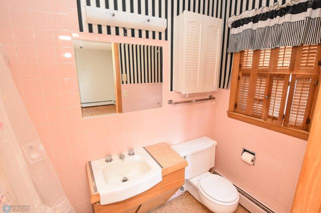 807 Pleasant Drive, Ada, MN 56510