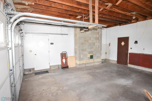 807 Pleasant Drive, Ada, MN 56510