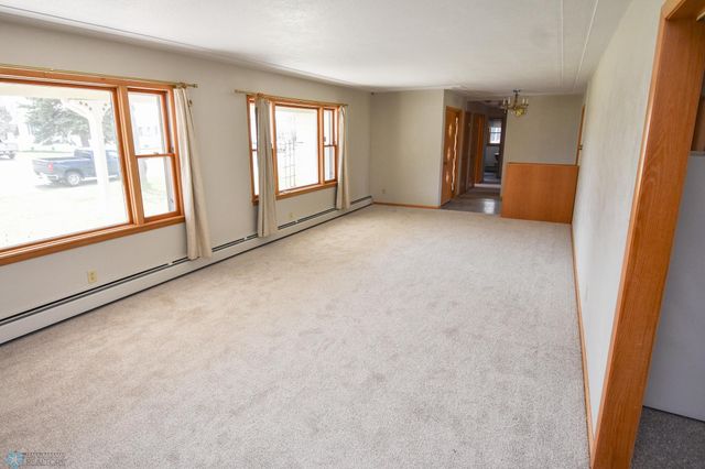 807 Pleasant Drive, Ada, MN 56510