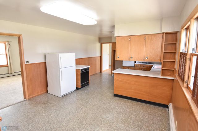 807 Pleasant Drive, Ada, MN 56510