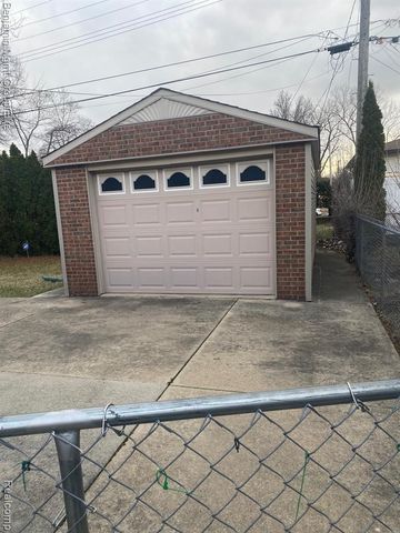 24265 Dante Street, Oak Park, MI 48237