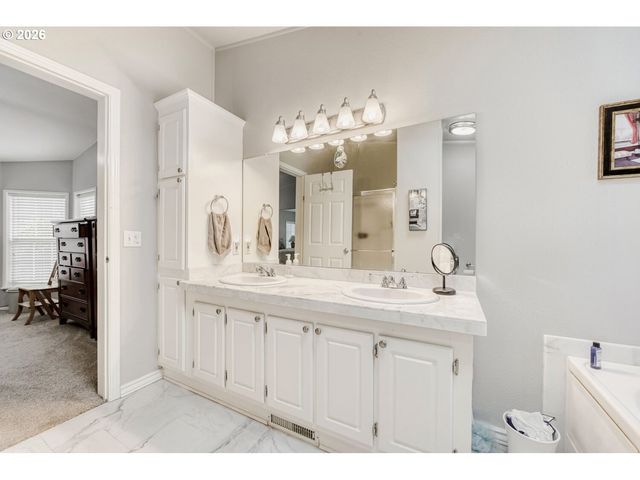 21553 Se ANKENY Ter, Gresham, OR 97030