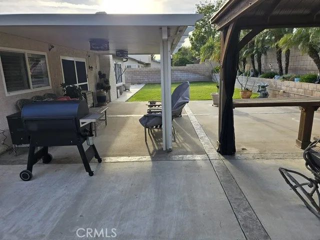 850 W Etiwanda Avenue, Rialto, CA 92376