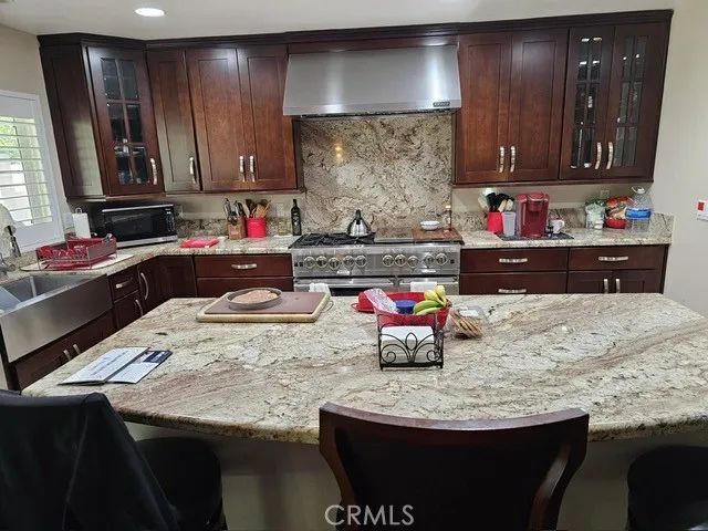 850 W Etiwanda Avenue, Rialto, CA 92376