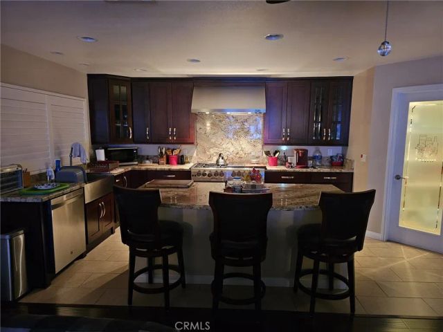 850 W Etiwanda Avenue, Rialto, CA 92376