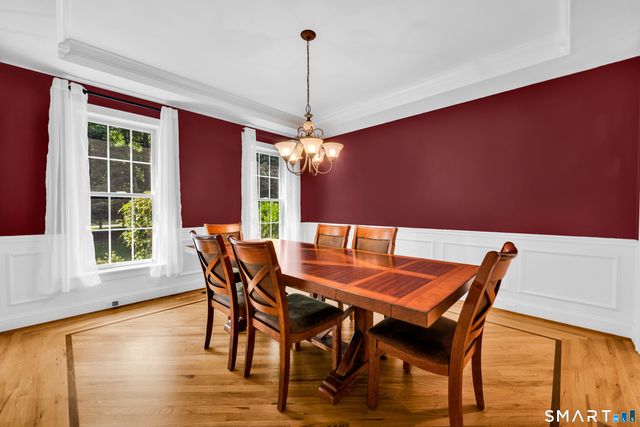 16 Highwood Crossing, Burlington, CT 06013