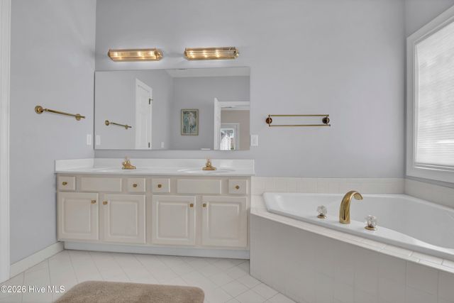 7110 Long Boat Circle, Wilmington, NC 28405