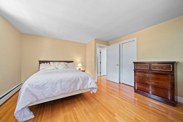 37 Michele Ln, Braintree, MA 02184