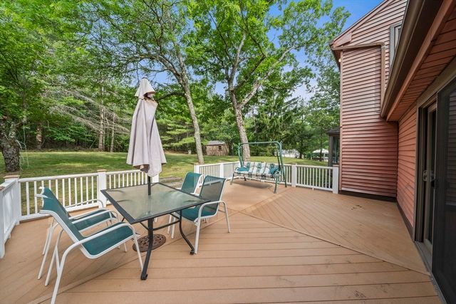 37 Michele Ln, Braintree, MA 02184