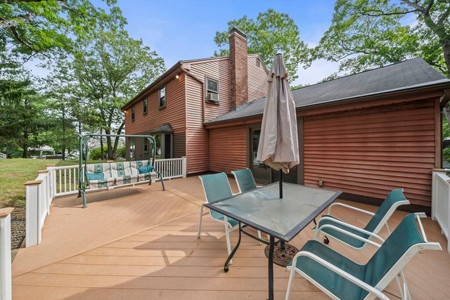 37 Michele Ln, Braintree, MA 02184