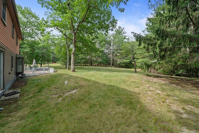 37 Michele Ln, Braintree, MA 02184