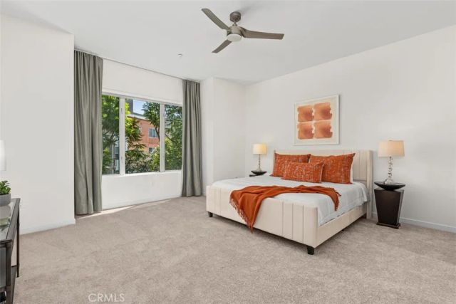 21 Gramercy 220, Irvine, CA 92612