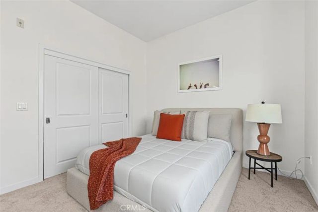 21 Gramercy 220, Irvine, CA 92612