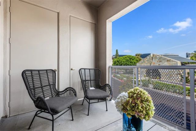 21 Gramercy 220, Irvine, CA 92612