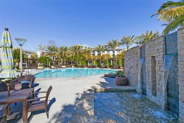 21 Gramercy 220, Irvine, CA 92612