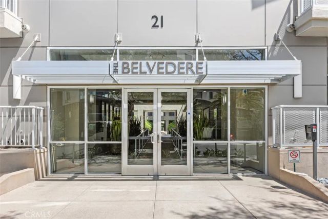 21 Gramercy 220, Irvine, CA 92612