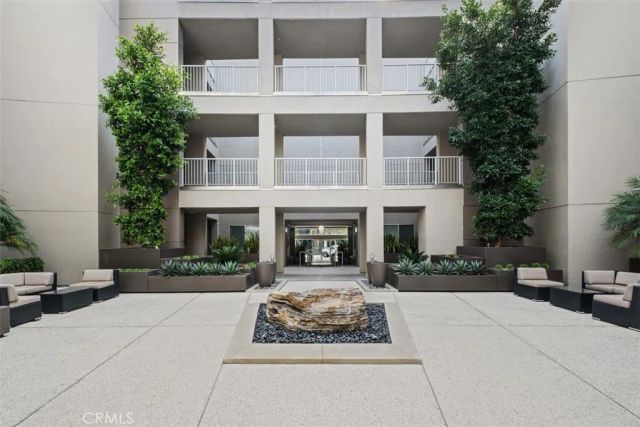 21 Gramercy 220, Irvine, CA 92612