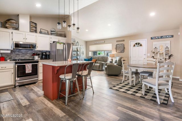 641 Long Valley Road, Gardnerville, NV 89460