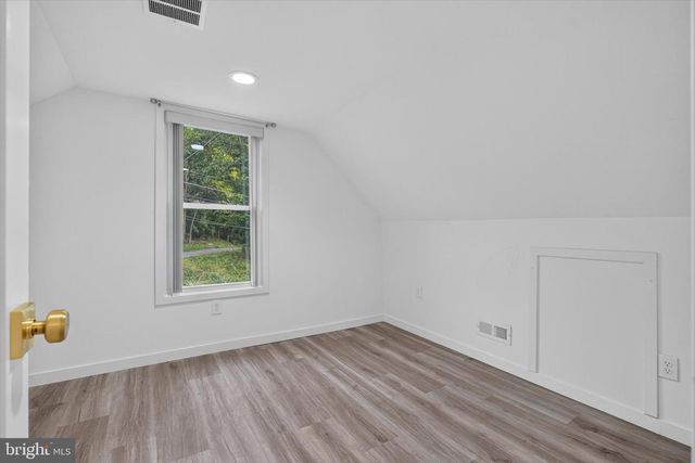 1600 SHEEPFORD RD, Mechanicsburg, PA 17055
