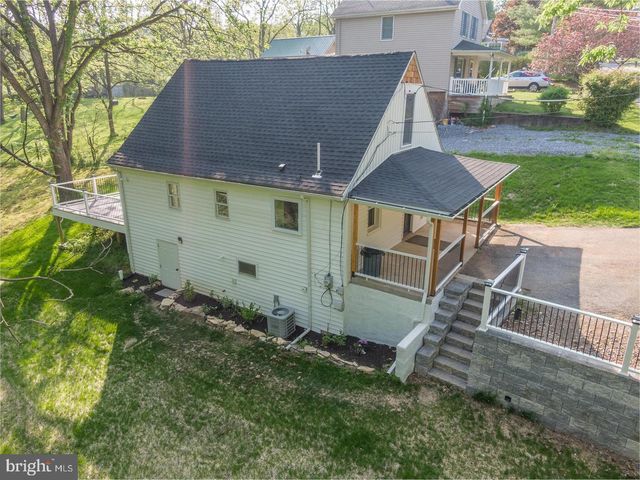 1600 SHEEPFORD RD, Mechanicsburg, PA 17055