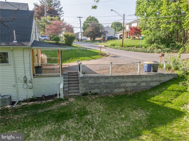1600 SHEEPFORD RD, Mechanicsburg, PA 17055