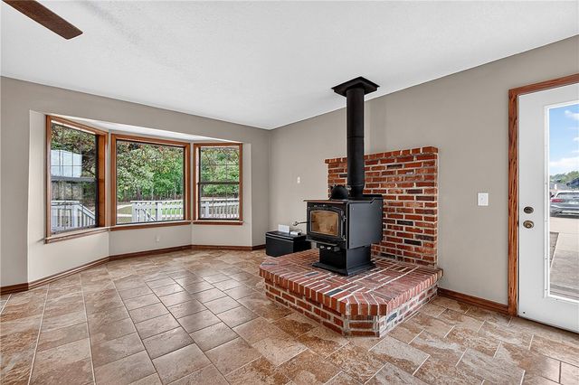 11086 Roman Road, Bentonville, AR 72712