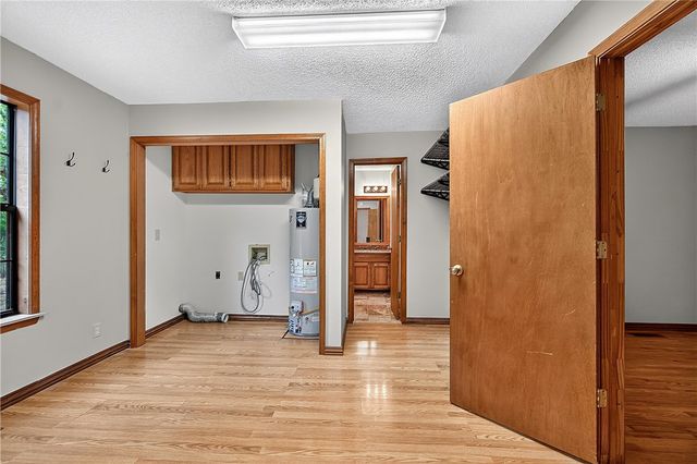 11086 Roman Road, Bentonville, AR 72712