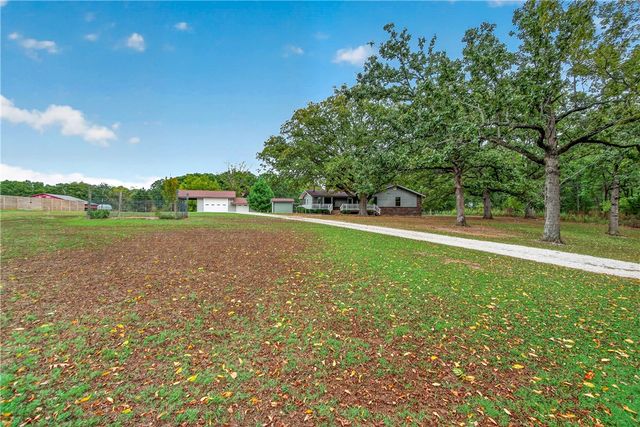 11086 Roman Road, Bentonville, AR 72712