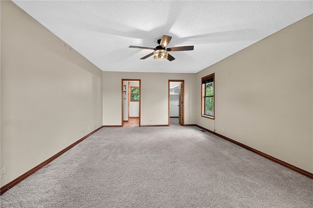 11086 Roman Road, Bentonville, AR 72712