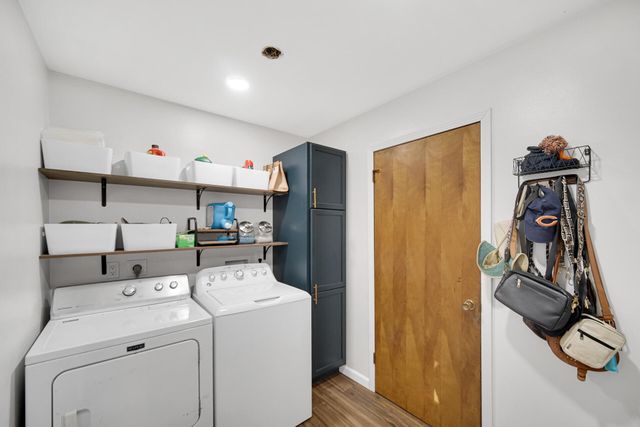 6915 S 375 W, North Judson, IN 46366