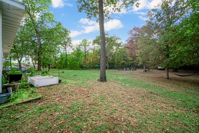 6915 S 375 W, North Judson, IN 46366