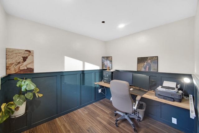 6915 S 375 W, North Judson, IN 46366