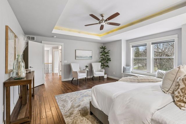 13222 Dahlgren Road, Minnetonka, MN 55305