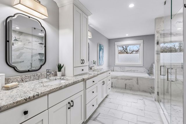 13222 Dahlgren Road, Minnetonka, MN 55305