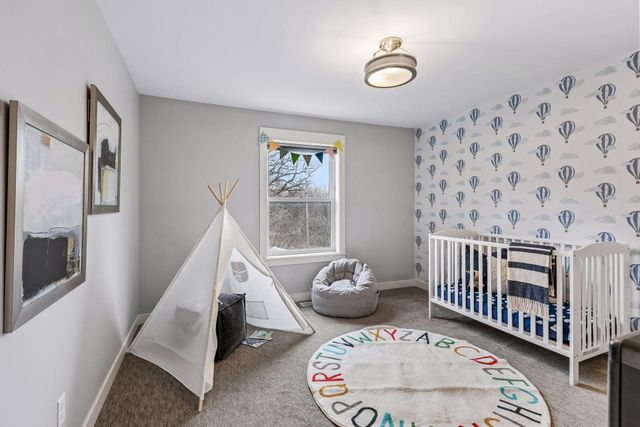 13222 Dahlgren Road, Minnetonka, MN 55305