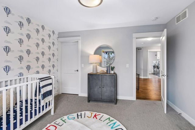 13222 Dahlgren Road, Minnetonka, MN 55305