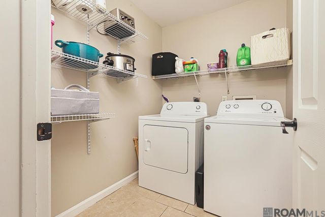 15290 E Henderson Dr, Prairieville, LA 70769