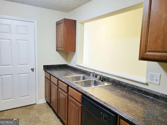 3303 Fairington Club Drive 3303, Lithonia, GA 30038
