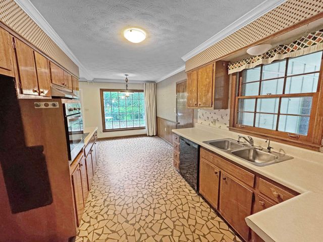 3872 LAKEWOOD DR N, Memphis, TN 38128